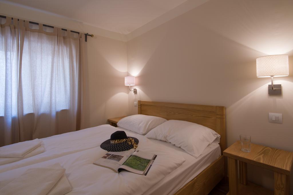 Apartments Erica Lux Novigrad  Room photo